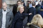 Amsterdam 27 maart 2017
janine Hennis-Plasschaert tussen het gewone publiek bij het paleis op de dam