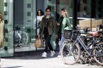 Amsterdam 30 maart 2017
Waylon haalt Joelle Witschge thuis op in zijn porsche panamera.