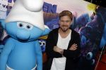 Amsterdam 18 maart 2017 
premiere Smurfen in  Pathe Arena. Johnny de Mol Pip Pellens en Kees Tol