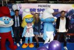 Amsterdam 18 maart 2017 
premiere Smurfen in  Pathe Arena. Johnny de Mol Pip Pellens en Kees Tol