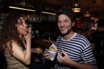 Amsterdam 19 maart 2017 
Freek v Noortwijk heeft een nieuw broodje kebap ontwikkeld . Zijn verloofde/vriendin Katja Schuurman kwam gezellig langs op de fiets.