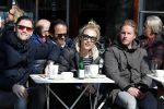 Amsterdam 23 maart 2017  
Kimberly Klaver en haar man Bas Schothorst op terras in Amsterdam