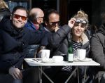 Amsterdam 23 maart 2017  
Kimberly Klaver en haar man Bas Schothorst op terras in Amsterdam