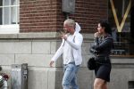 Amsterdam 19 maart 2017 
Koen Verweij met (een) vriendin op straat in Amsterdam zuid.