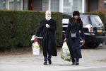 Amsterdam 19 maart 2017
Laetitia Griffith met haar man op straat in Amsterdam zuid.