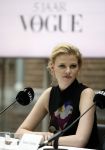 Amsterdam 8 maart 2017
Voque 5 jaar. Op de cover staan Doutzen Kroes en Lara Stone. Mario Testino is de fotograaf . Hoofdredaktrice Karin Swerink is ook aanwezig in het conservatorium hotel.