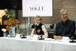 Amsterdam 8 maart 2017
Voque 5 jaar. Op de cover staan Doutzen Kroes en Lara Stone. Mario Testino is de fotograaf . Hoofdredaktrice Karin Swerink is ook aanwezig in het conservatorium hotel.