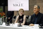 Amsterdam 8 maart 2017
Voque 5 jaar. Op de cover staan Doutzen Kroes en Lara Stone. Mario Testino is de fotograaf . Hoofdredaktrice Karin Swerink is ook aanwezig in het conservatorium hotel.