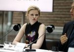Amsterdam 8 maart 2017
Voque 5 jaar. Op de cover staan Doutzen Kroes en Lara Stone. Mario Testino is de fotograaf . Hoofdredaktrice Karin Swerink is ook aanwezig in het conservatorium hotel.