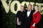 Amsterdam 9 maart 2017 
5 njaar Voque. Feest / diner in rijksmuseum en feest in the Duchess. Karin Swerink Mario Testino en Lara Stone