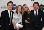 Amsterdam, 28 Maart 2017
TV Beelden 2017
Linda de Mol en partner Jeroen Rietbergen, en kinderen Julian en Noa