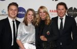 Amsterdam, 28 Maart 2017
TV Beelden 2017
Linda de Mol en partner Jeroen Rietbergen, en kinderen Julian en Noa