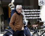 Amsterdam 13 maart 2017  
Manfred de Graaf  op straat in amsterdam zuid