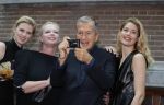 Amsterdam 8 maart 2017
Voque 5 jaar. Op de cover staan Doutzen Kroes en Lara Stone. Mario Testino is de fotograaf . Hoofdredaktrice Karin Swerink is ook aanwezig in het conservatorium hotel.