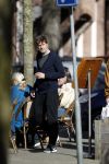 Amsterdam 15 maart 2017  
Mark v d Loo en zijn moeder en zoon eten ijsje.