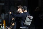Amsterdam 15 maart 2017  
Mark v d Loo en Pokerspeler Noah Boeken eten ijsje
