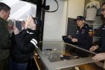 Amsterdam  18 maart 2017
Max Verstappen fans trotseren de regen en komen naar een fandag bij Hornbach