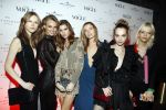 Amsterdam 9 maart 2017 
5 njaar Voque. Feest / diner in rijksmuseum en feest in the Duchess. jonge nederlandse modellen. Cato van Ee Blauwe jurk en Ymre Stiekema tweede van links in zwarte jurk