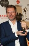 Amsterdam, 28 Maart 2017
Uitreiking TV-beelden 2017
De winnaar beste regie voor een dramaserie Norbert ter Hall, Aâ€™dam â€“ E.V.A.