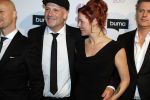 Hilversum 6 maart 2017
Uitreiking Buma awards in studio 21. Blof met hun dames. Paskal jacobsen Norman Bonink Peter Slager en Bas Kennis met hun vrouwen