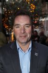 Rotterdam 22 maart 2017
Presentatie gay issue in Rotterdam. Gordon rijkt het eerste exemplaar uit. Paul schulten