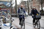 Amsterdam 4 maart 2017 
Oud bokskampioen Pedro v raamsdonk met een kennis