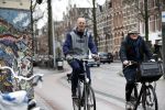 Amsterdam 4 maart 2017 
Oud bokskampioen Pedro v raamsdonk met een kennis