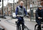 Amsterdam 4 maart 2017 
Oud bokskampioen Pedro v raamsdonk met een kennis