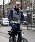 Amsterdam 4 maart 2017 
Oud bokskampioen Pedro v raamsdonk met een kennis