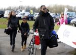 Biddinghuizen 5 maart 2017
De hollandse 100 op de ijsbaan in Biddinghuizen georganiseerd door Prins Bernhard. Patrick Kluivert met Rossana Kluivert Shane Nino en Demi