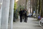 Amsterdam 13 maart 2017  
Frank Rijkaard met zijn vrouw Stephanie en een vriendin op straat in amsterdam zuid