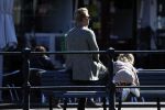 Amsterdam 25 maart 2017 
Thijs Romer en zijn dochter Sammie gaan met taxi naar de bioscoop