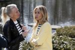 Lisse Keukenhof 28 maart 2017
Wendy v Dijk doopt haar tulp. Dochter Lizzy Broer Mike en haar moeder zijn erbij.