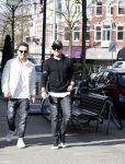 Amsterdam 14 maart 2018 
Andre Hazes jr  (met trouwring vader en ketting vader) op de cornelis schuytstraat .
Andre met zijn neef PA chauffeur en beste vriend Djarno Hofland