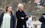 Den Haag 24 maart 2018
Barbie (Samantha de Jong) met haar kinderen Angelina en Milano en twee vriendinnen in een speeltuin.