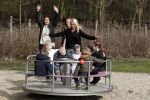 Den Haag 24 maart 2018
Barbie (Samantha de Jong) met haar kinderen Angelina en Milano en twee vriendinnen in een speeltuin.