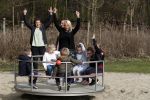 Den Haag 24 maart 2018
Barbie (Samantha de Jong) met haar kinderen Angelina en Milano en twee vriendinnen in een speeltuin.