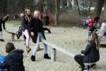 Den Haag 24 maart 2018
Barbie (Samantha de Jong) met haar kinderen Angelina en Milano en twee vriendinnen in een speeltuin.