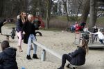 Den Haag 24 maart 2018
Barbie (Samantha de Jong) met haar kinderen Angelina en Milano en twee vriendinnen in een speeltuin.