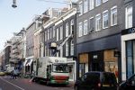 Amsterdam 12 maart 2018
Dries en Honoria Roelvink  verhuizen naar hun nieuwe appartement op de pc Hooftstraat