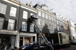 Amsterdam 12 maart 2018
Dries en Honoria Roelvink  verhuizen naar hun nieuwe appartement op de pc Hooftstraat