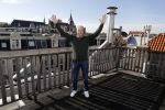 Amsterdam 12 maart 2018
Dries en Honoria Roelvink  verhuizen naar hun nieuwe appartement op de pc Hooftstraat