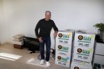 Amsterdam 12 maart 2018
Dries en Honoria Roelvink  verhuizen naar hun nieuwe appartement op de pc Hooftstraat