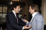 Den Haag 12 maart 2018
Fractievoorzitters Klaas Dijkhoff (VVD), Jesse Klaver (Groen Links), Lilian Marijnissen (SP) en Thierry Baudet (FvD) zijn met elkaar in gesprek in het Libelle Nieuwscafe ( Dudok)