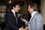 Den Haag 12 maart 2018
Fractievoorzitters Klaas Dijkhoff (VVD), Jesse Klaver (Groen Links), Lilian Marijnissen (SP) en Thierry Baudet (FvD) zijn met elkaar in gesprek in het Libelle Nieuwscafe ( Dudok)