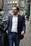 Den Haag 12 maart 2018
Fractievoorzitters Klaas Dijkhoff (VVD), Jesse Klaver (Groen Links), Lilian Marijnissen (SP) en Thierry Baudet (FvD) zijn met elkaar in gesprek in het Libelle Nieuwscafe ( Dudok)