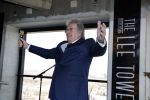 Rotterdam 20 maart 2018
Presentatie van ve woontorens met de naam THE LEE TOWERS in Rotterdam. Het is een project van Lee Foolen Tom Foolen Marc Reijs en Tom Bakkers.
Lee Towers en zijn vrouw Laura waren natuurlijk aanwezig.