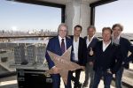 Rotterdam 20 maart 2018
Presentatie van ve woontorens met de naam THE LEE TOWERS in Rotterdam. Het is een project van Lee Foolen Tom Foolen Marc Reijs en Tom Bakkers.
Lee Towers en zijn vrouw Laura waren natuurlijk aanwezig.