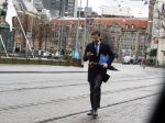 Den Haag 12 maart 2018 
Premiere Mark Rutte Wandelend op straat in Den Haag zonder beveiliging