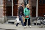 Amsterdam 15 maart 2018 
Mark v d Loo met zijn moeder in Amsterdam zuid